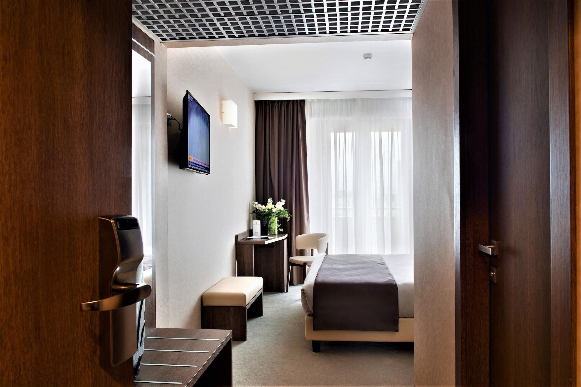 Hotel Raffaello 4*
